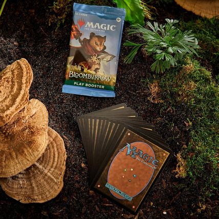 Magic: the Gathering Bloomburrow Play Booster Box - 36 Packs (504 Magic Cards)