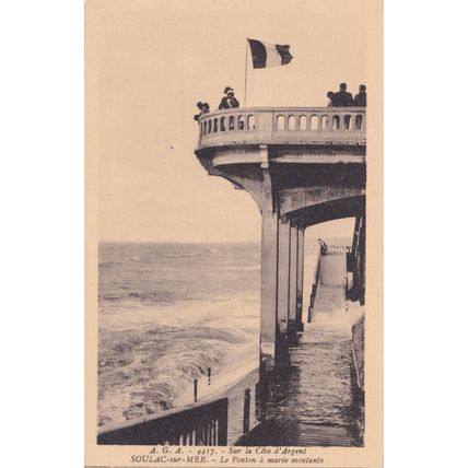Soulac Sur Mer Le Ponton A Maree Montante Flag Tourists Antique Postcard