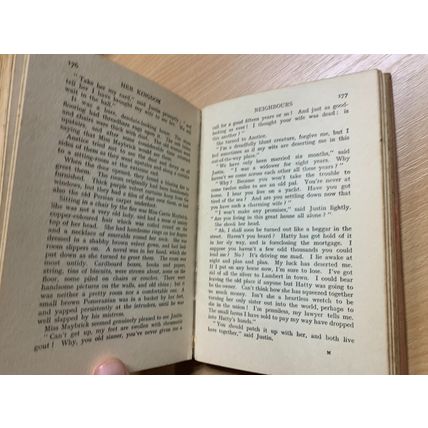 c1920s AMY LE FEUVRE "HER KINGDOM" FICTION ANTIQUE HARDBACK BOOK (P4)