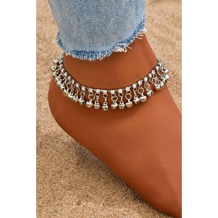 Silvery Fringed Bell Rhinestone Chain Anklet