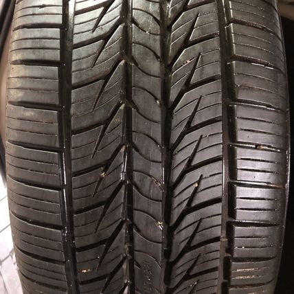 Porsche Panamera 19X9 Black Front Wheel 2010-2016 255/45R19 Altimax RT43 + TPMS