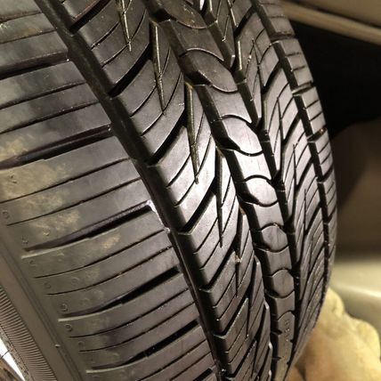 Porsche Panamera 19X9 Black Front Wheel 2010-2016 255/45R19 Altimax RT43 + TPMS
