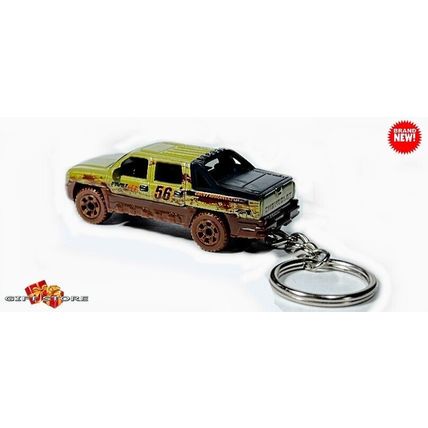 RARE KEYCHAIN GREEN BROWN CHEVY AVALANCHE Z71 CUSTOM Ltd. Ed. GREAT GIFT