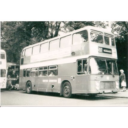 Black & White Photograph of United Counties Omnibus Co. Ltd. - URP 947W