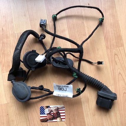 Land Rover LR2 2008-2012 Left Rear Door WIRING HARNESS 7G92-14240 OEM