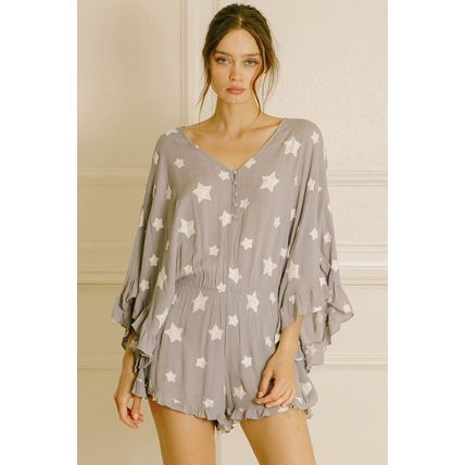 Gray Star Print Crinkle Textured Kimono Ruffle Sleeve Romper