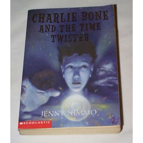 Jenny Nimmo - - Charlie Bone And The Time Twister - - 5x8 inch book - Scholastic