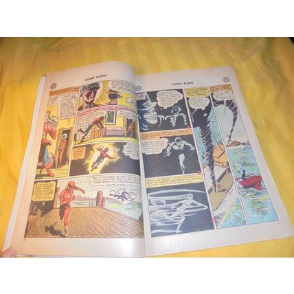 80-Page Giant # 9 * THE FLASH!! DC Comics * 1965 * GD/VG * $25.00 obo!