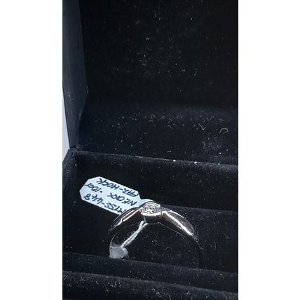 White Gold Diamond Ring 9ct N 1/2 Ex Shop Display Brand New Ret £380