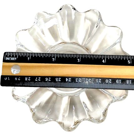 Vintage Clear Glass Candle Holder Daisy Scalloped Celestial Trinket Bowls Dish