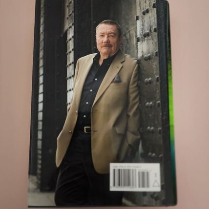 Robert B Parker "Stranger in Paradise" A Jesse Stone Novel # 7-Hardback Book