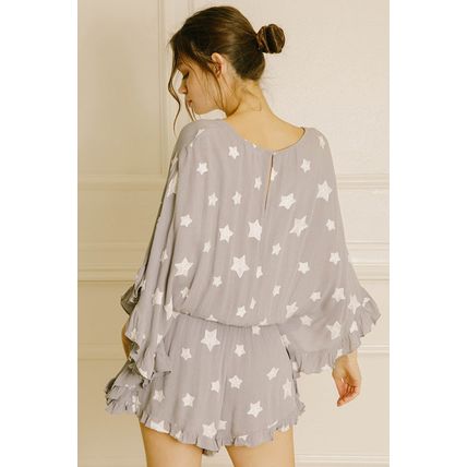 Gray Star Print Crinkle Textured Kimono Ruffle Sleeve Romper