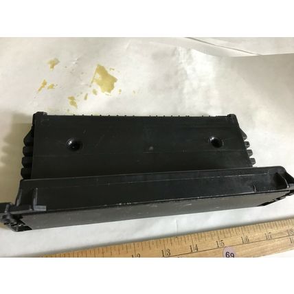 GE IC660TBD023B FANUC GE BLOCK 24VDC SINK I/O 16 CIRC W/2/3 SENSOR COMPATB,AE