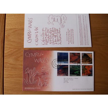 CYMRU WALES FIRST DAY COVER OFFICIAL ROYAL MAIL 15/6/2004 **GC**