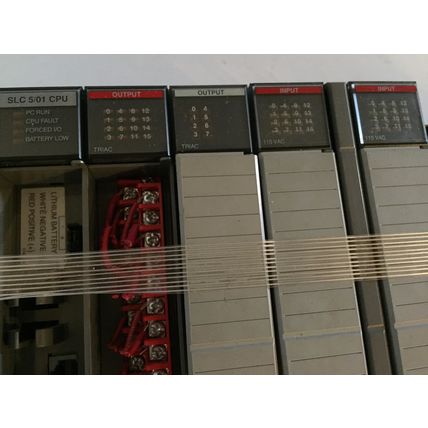 ALLEN BRADLEY 1746-a10,1746-p2 SLC-500,1746-P2,5/01 CPU,TRIACI/O'S,1747-L511,Ch