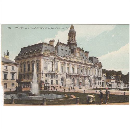 L'Hotel De Ville Et Les Jets D'Eau Tours France Postcard (F3914) LL Card 211