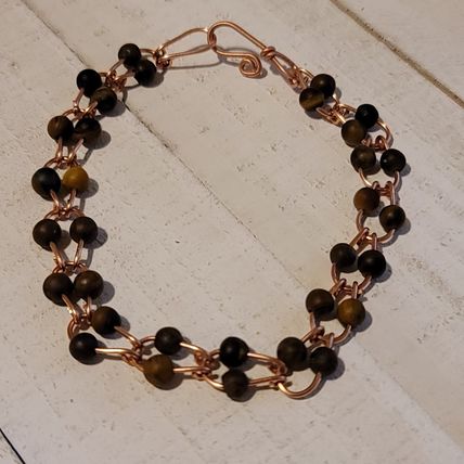 Handmade Copper Horse Shoe Link Tigers Eye Bracelet