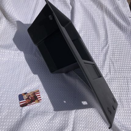 2009-2014 Ford F150 Middle Seat Storage Compartment Trim 9L3Z-18115A00-JA