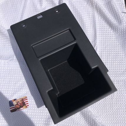 2009-2014 Ford F150 Middle Seat Storage Compartment Trim 9L3Z-18115A00-JA