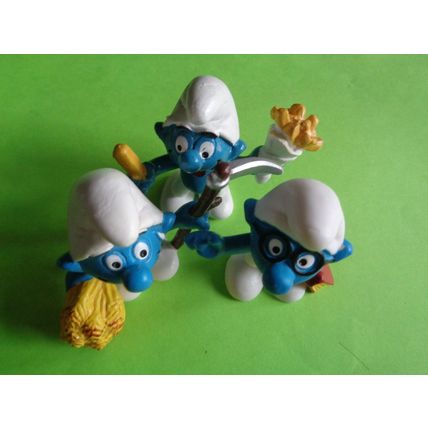 Job lot of 9 modern smurfs baseball player cb radio fries telephone