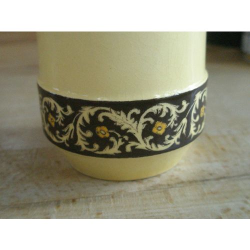 Lovely Vintage Carlton Ware Yellow / Brown Coffee Cup