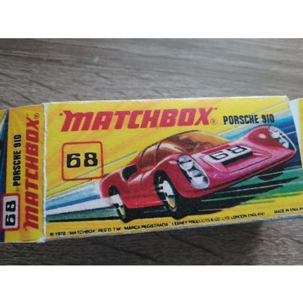 Matchbox No68 PORSCHE 910 sports racer