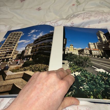 Rijeka - an inexhaustible source, By Petar Trinajstic. Hardback 1999