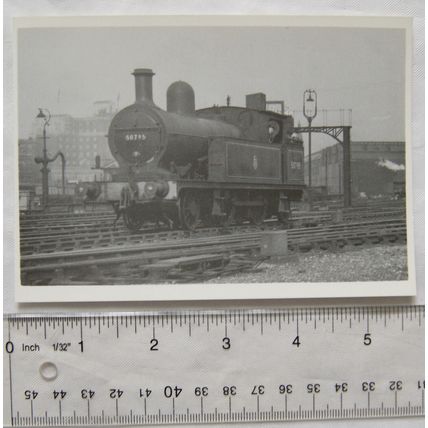 modern postcard Locomotive 50795 Trundles Towards Leeds City Station 1951