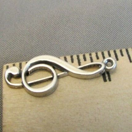 STERLING SILVER TREBLE CLEF MUSIC NOTE MUSICAL NOTE PENDANT CHARM