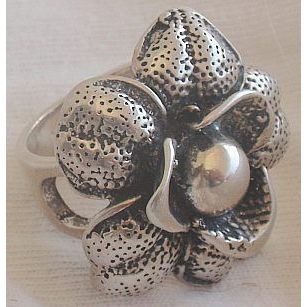 Silver big flower ring