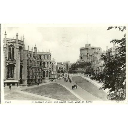 Berkshire WINDSOR St George's Chapel Postcard (Tuck WNS.77)