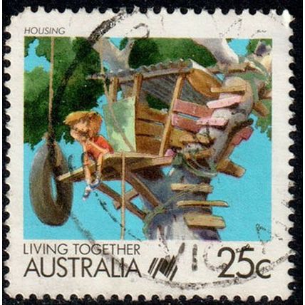 Australia 1988 Living Together 25c Used Stamp .