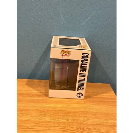 Funko Pop! Deluxe: Coraline - Coraline in Tunnel #1643 Limited Vinyl Figure