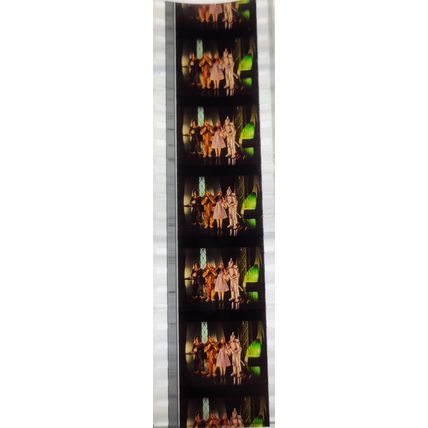 WIZARD OF OZ - PK MTP b050X . 1 STRIP OF 5 - 35MM - FILM CELLS