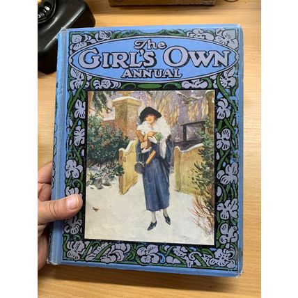 RARE* 1924 "THE GIRL'S OWN ANNUAL" VOL 45 ILLUSTRATED 2.1kg HARDBACK BOOK (EV3)