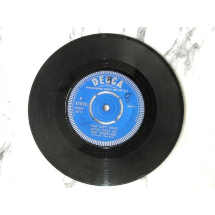 Brian Poole & The Tremeloes 7” 45rpm Blue /That Ain't Right Vinyl Record Rare