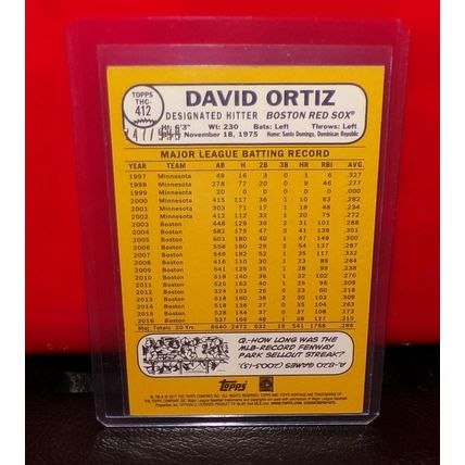DAVID ORTIZ 2017 TOPPS HERITAGE REFRACTOR 747/999 BASEBALL CARD #412