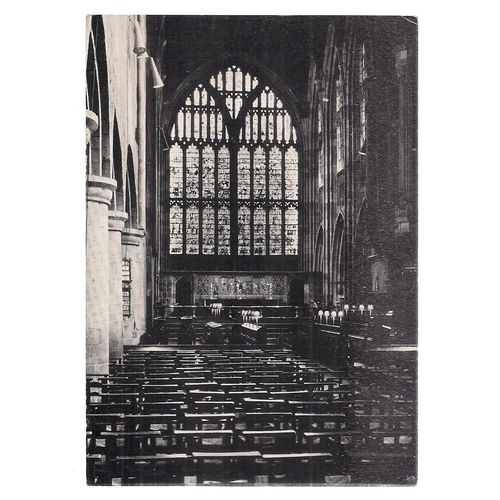 MALVERN PRIORY . unused vintage postcard. by 'The Worcester Messenger' =