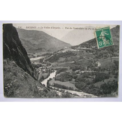 vintage postcard Lourdes La Vallee d'Argeles
