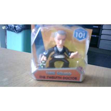 DOCTOR WHO TIME SQUAD: TWELFTH DOCTOR (Mint on Card) Characater Options 2012