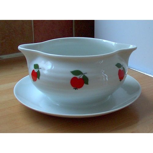 Seltmann Weiden 'Red Cherries' GRAVY BOAT, retro, vintage, shabby chic