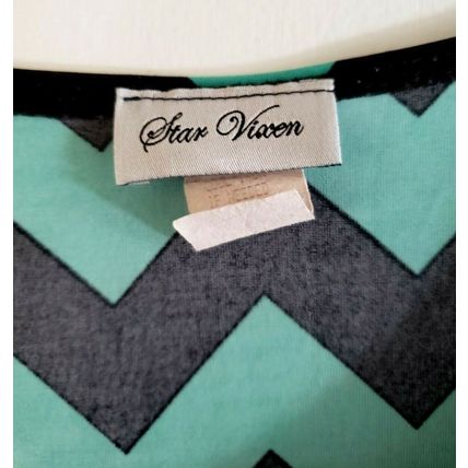 Star Vixen Aqua & Black Zig Zag Poly Spandex Women's 3/4 Sleeve Top Size L