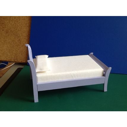 Lavender Single Bed 1:12th Dolls House Miniature