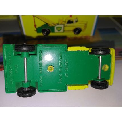 Matchbox - No13 BP Wreck Truck - new copy box