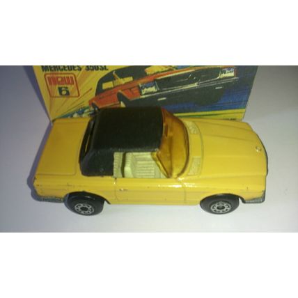 Matchbox - No6 Mercedes SL Convertible
