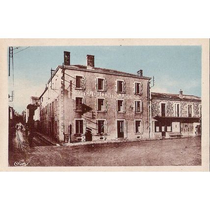 43 - MONTFAUCON-du-VELAY - Hôtel du Centre