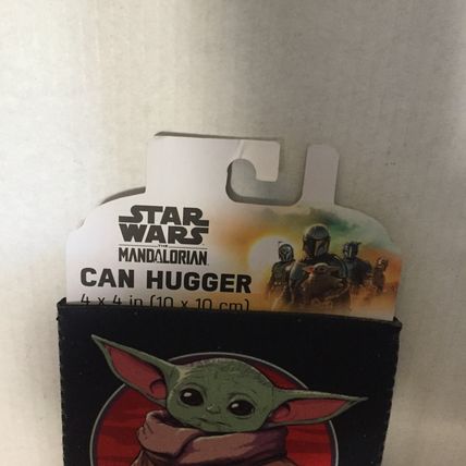 NEW Star Wars The Mandalorian Grogu Can Hugger