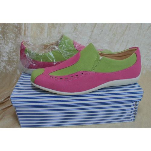 Womens Green Pink Trainers Shoes Size 6 New in Box Dockland