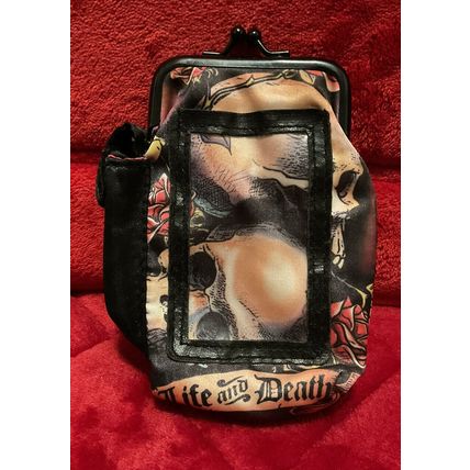 A Very Cute Sweet Fashion Ink Wallet Cigarette Case