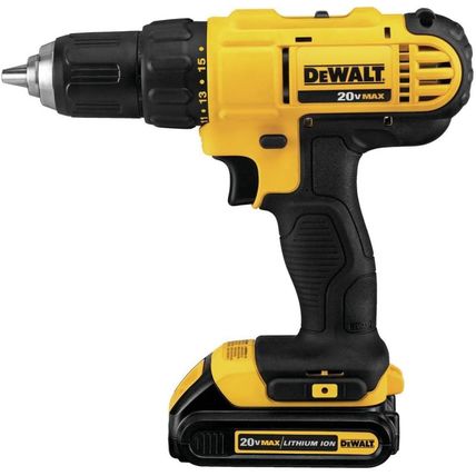 DEWALT 20V MAX Cordless Drill and Impact Driver, Power Tool Combo Kit with 2 Bat